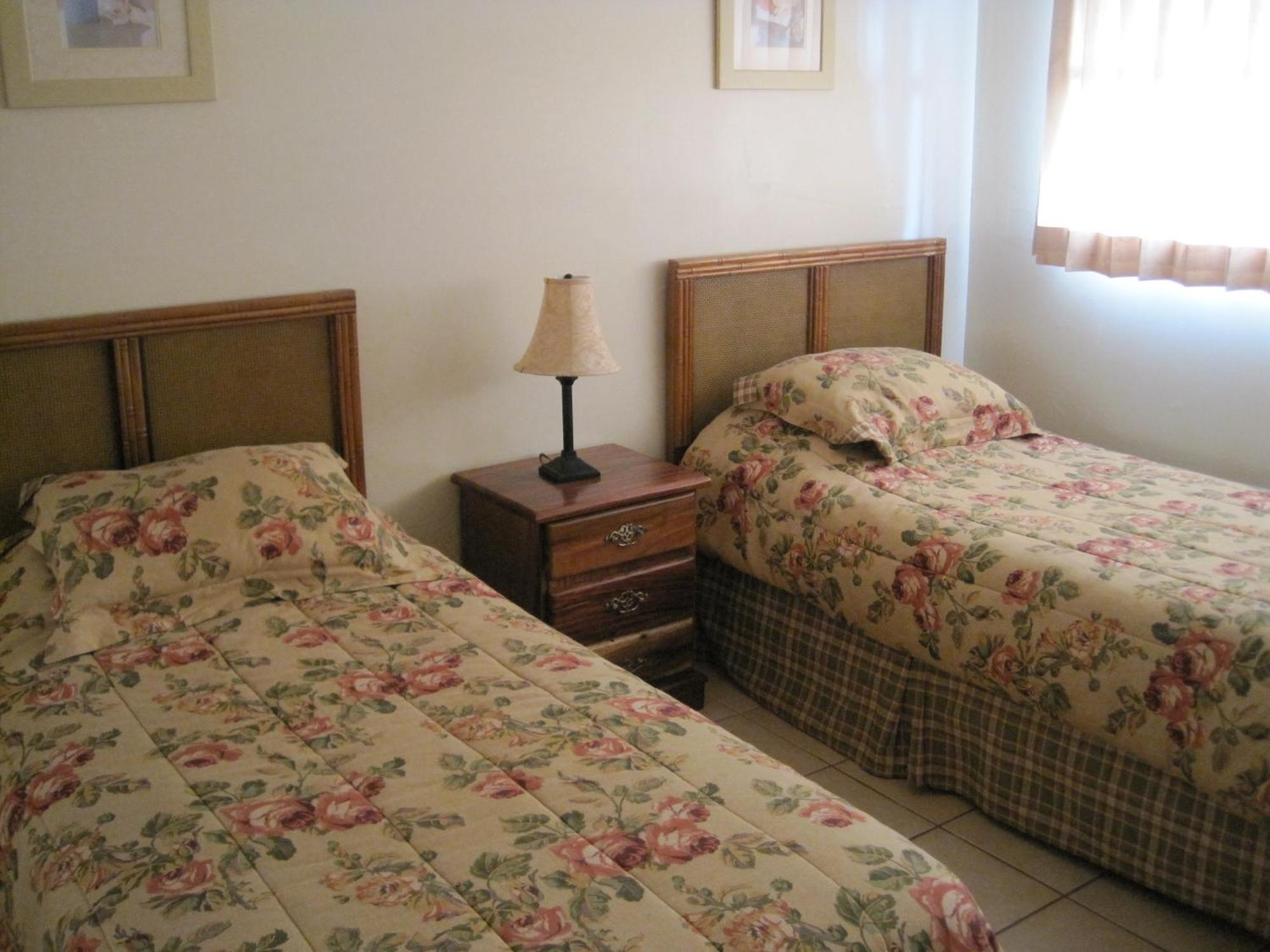Dundee Bay Villas Фрипорт-Сити Экстерьер фото